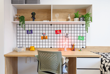 Gold Studio at Ty Nant, 180 High Street, City Centre, Swansea, SA11NE - Image 4